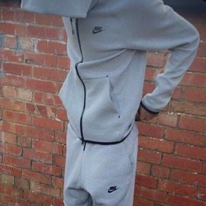 Meet your Posher, Daven